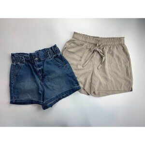 Lot of 2 Women's M 7/9 No Boundaries and SoHo Apparel LTD Shorts
